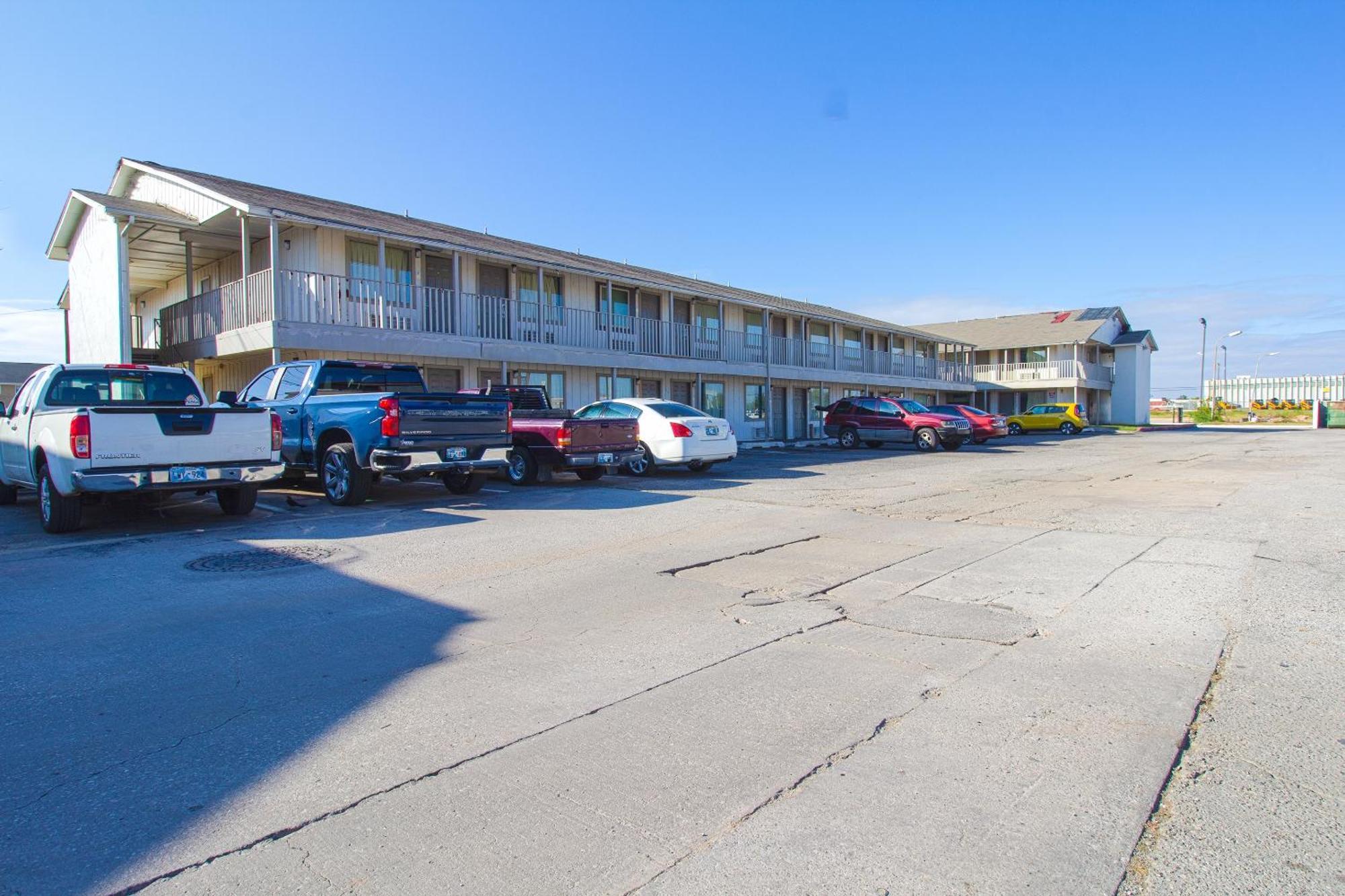 Hotel Extended Airport By Oyo Oklahoma City