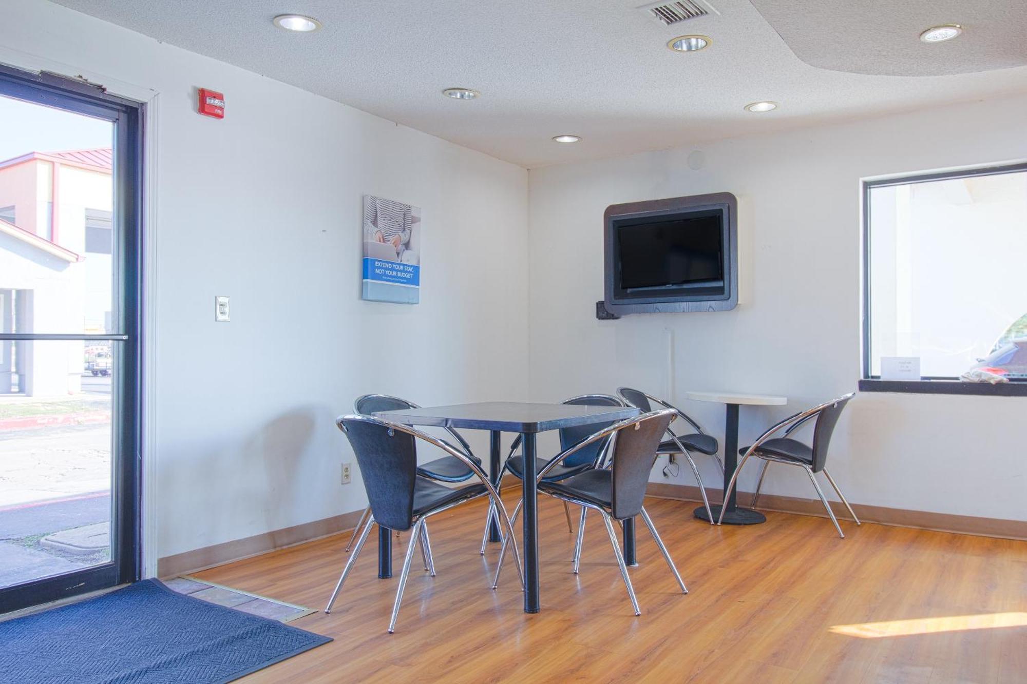 Hotel Extended Airport By Oyo Oklahoma City