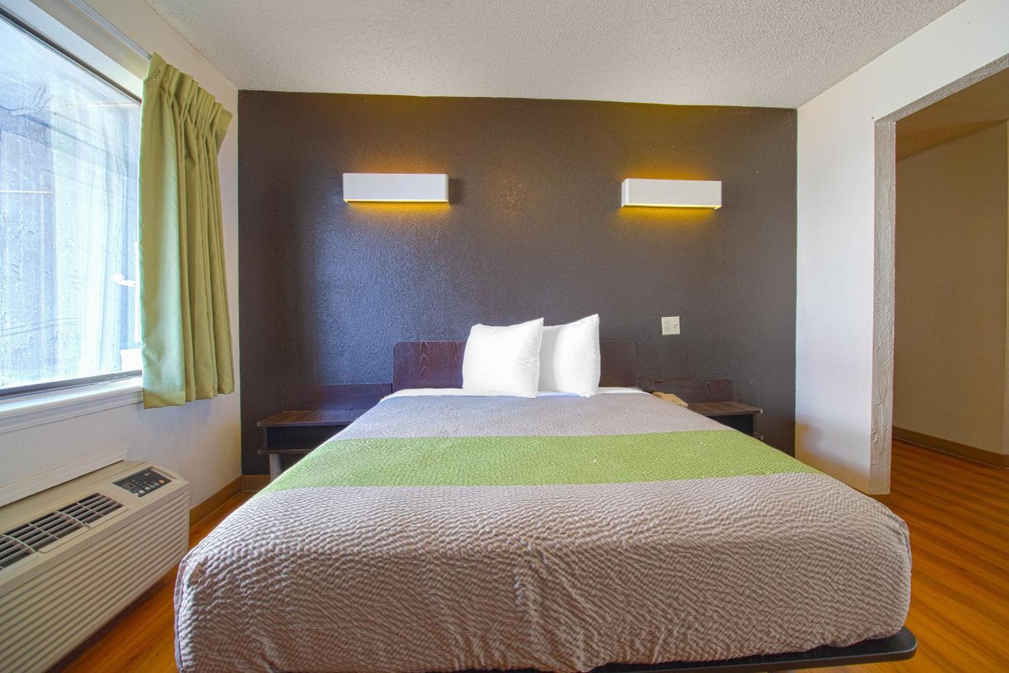 Extended Airport By Oyo Hotel 2*