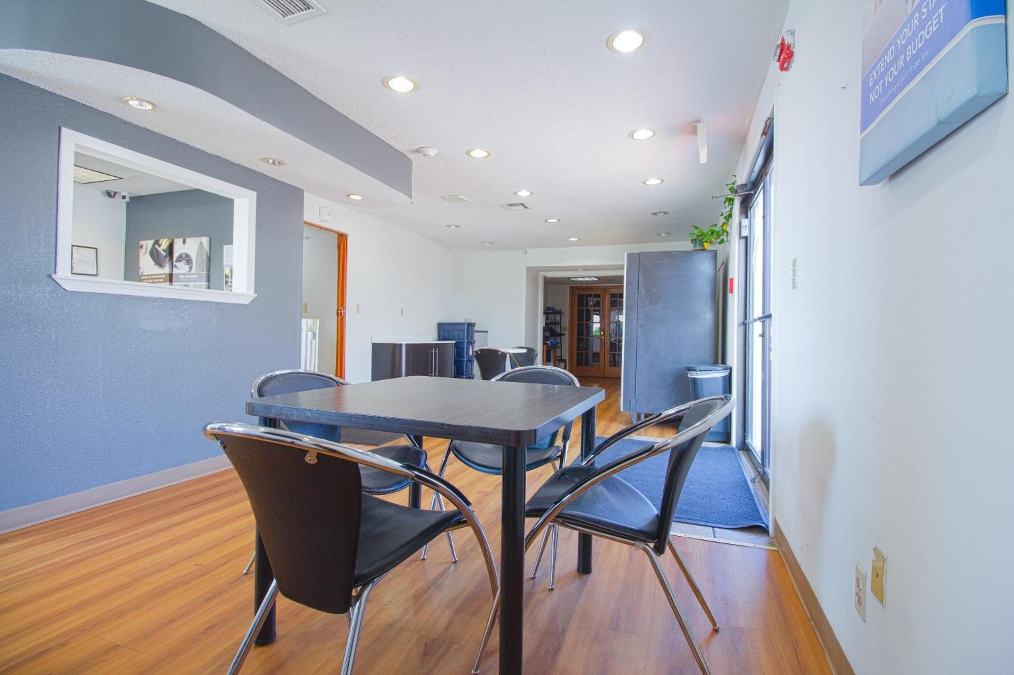Extended Airport By Oyo Hotel Oklahoma City