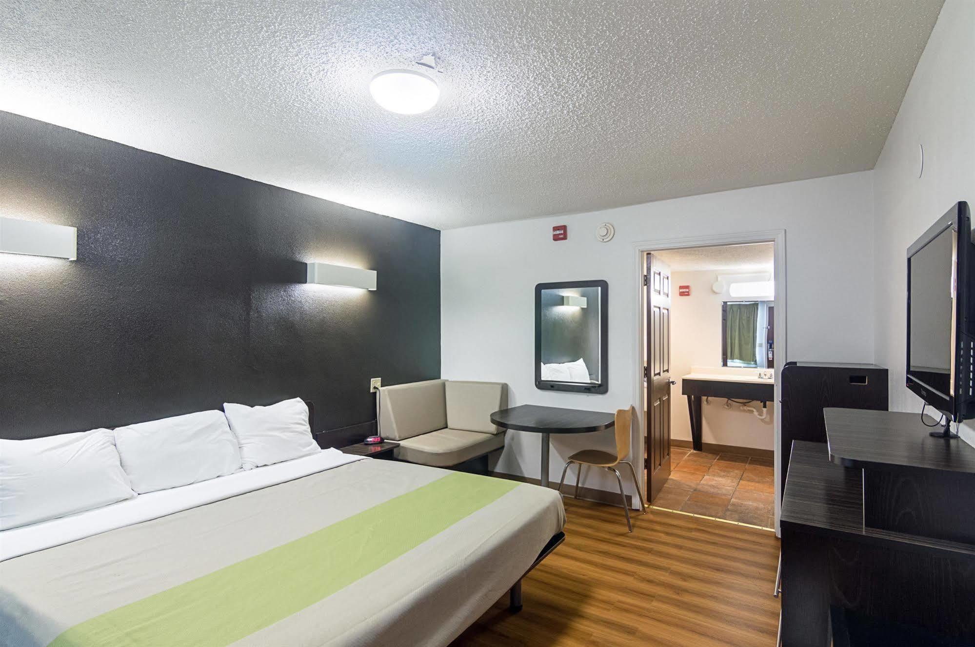 Extended Airport By Oyo Hotel 2*